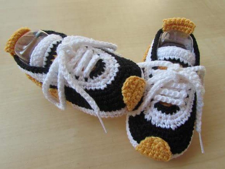crochet nike shoes